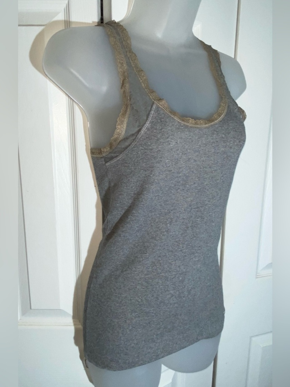 Hollister Top Womens L Gray Lace Trim Feminine Racerback Bella Swan Y2K   AA19